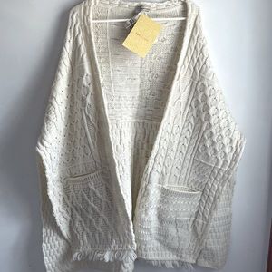 QVC Ladies plus size sweater shawl ✨